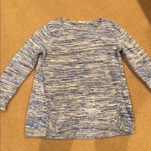 Gap sweater